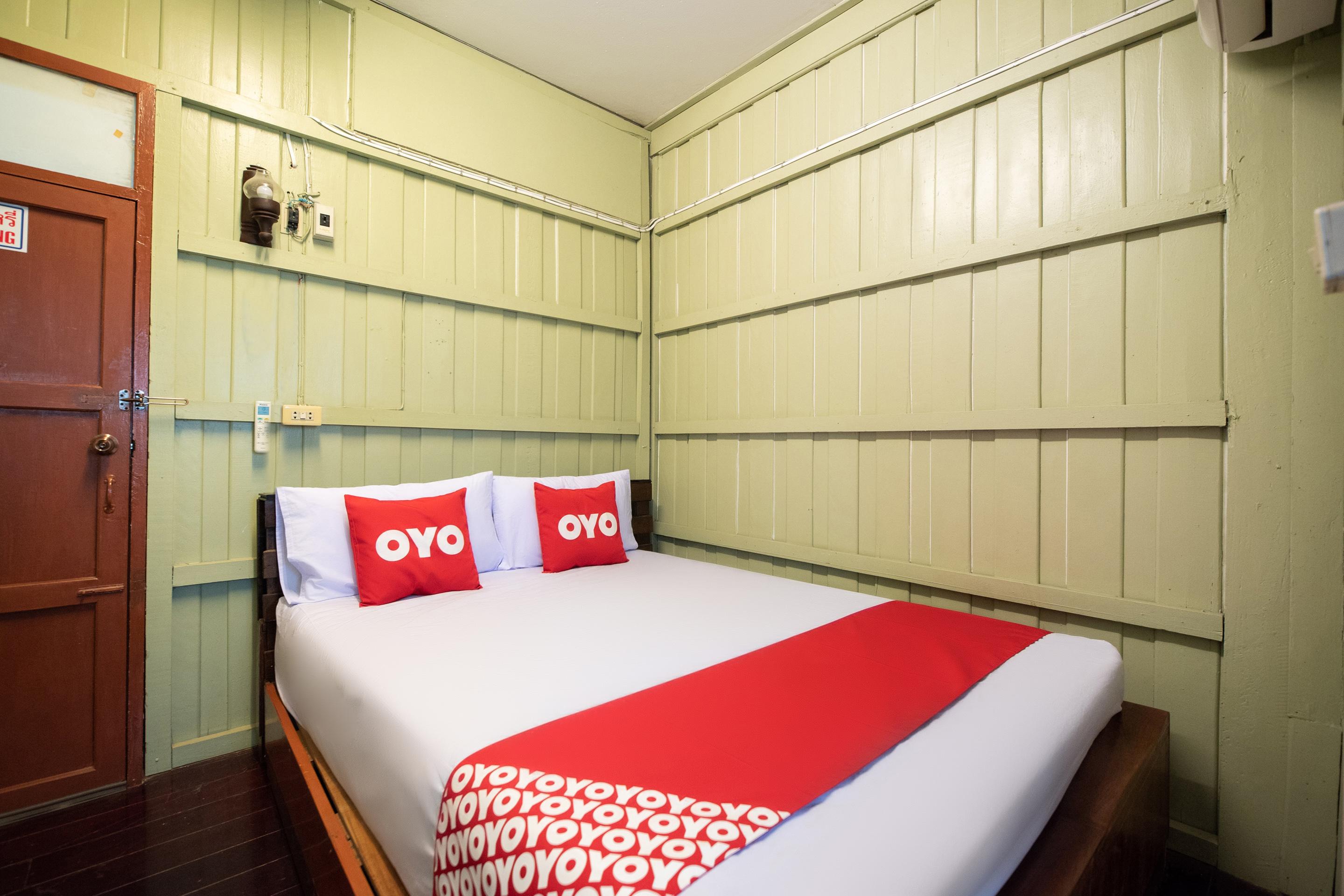 Oyo 691 Don Muang Boutique House Hotel Банкок Екстериор снимка